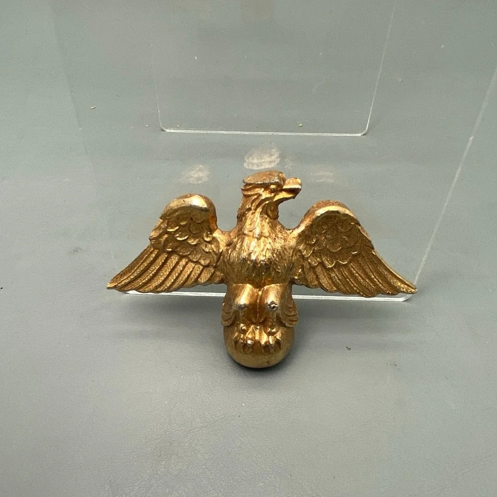 Vintage‎ Brass Eagle Finial Screw Down 3.75